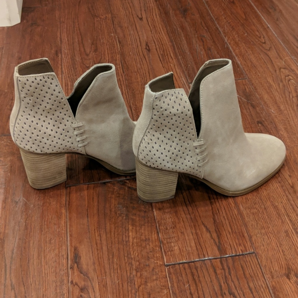 Brand new steve madden boots